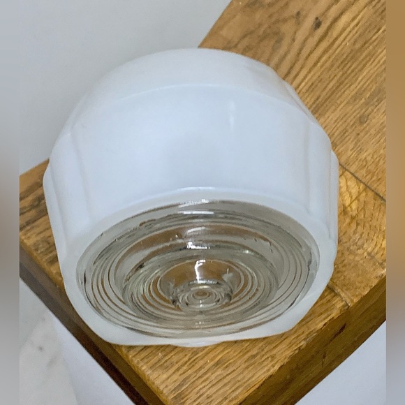 Mid Century Vintage Art Deco Style Lamp Light Diffuser Sconce - Picture 3 of 16